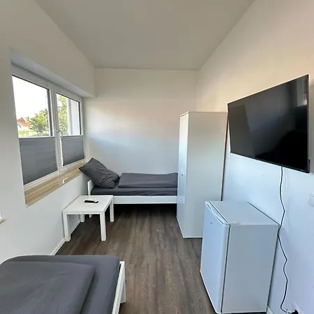 2 Bedroom Apartment, 4 Singlebeds, Near A7 Autobahn, Free Parking Henstedt-Ulzburg
